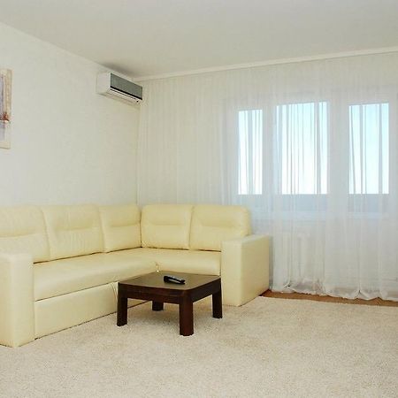 2-Komnatnye Apartamenty Alladin - Pozniaki Киев Экстерьер фото