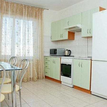 2-Komnatnye Apartamenty Alladin - Pozniaki Киев Экстерьер фото